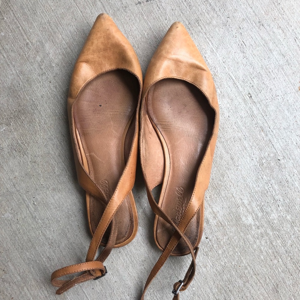 Leather ballet shoes